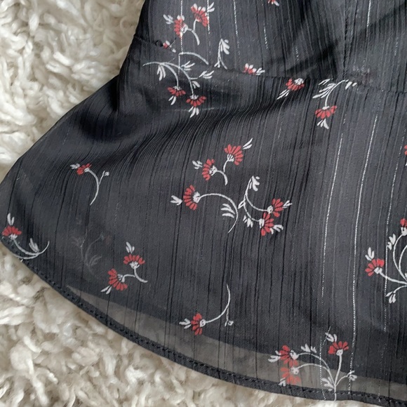 NWT Jack by BB Dakota Black Ditsy Floral Blouse - Picture 5 of 8